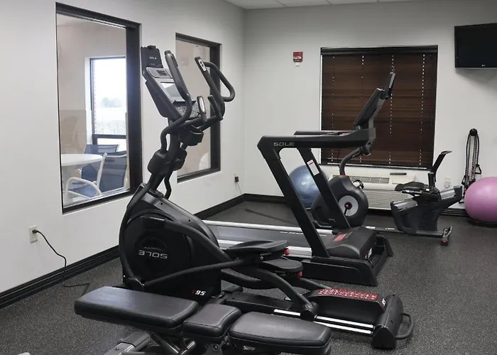 Express & Peoria Area By Ihg 3*