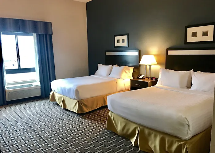 Hotel Express & Peoria Area By Ihg Morton